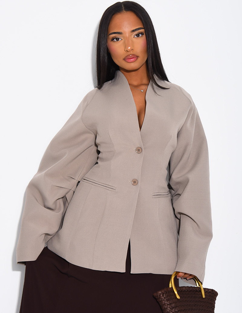 Fitted mid-length blazer...