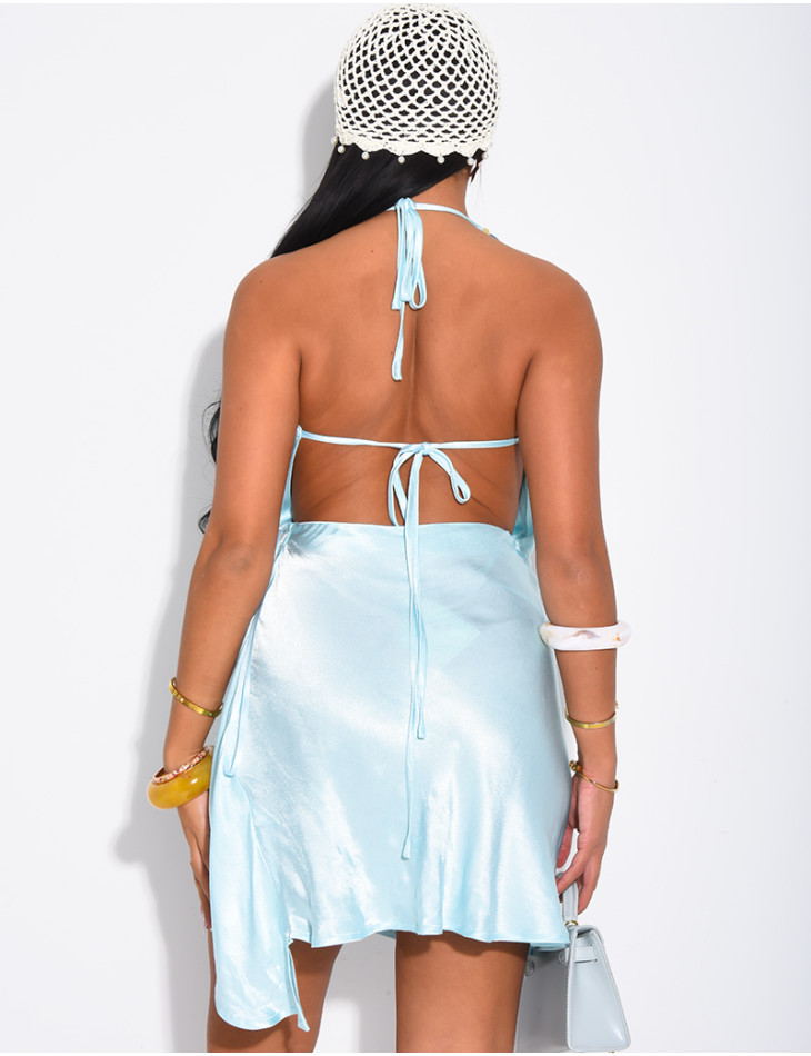 Short backless dress in satin with colorful beads