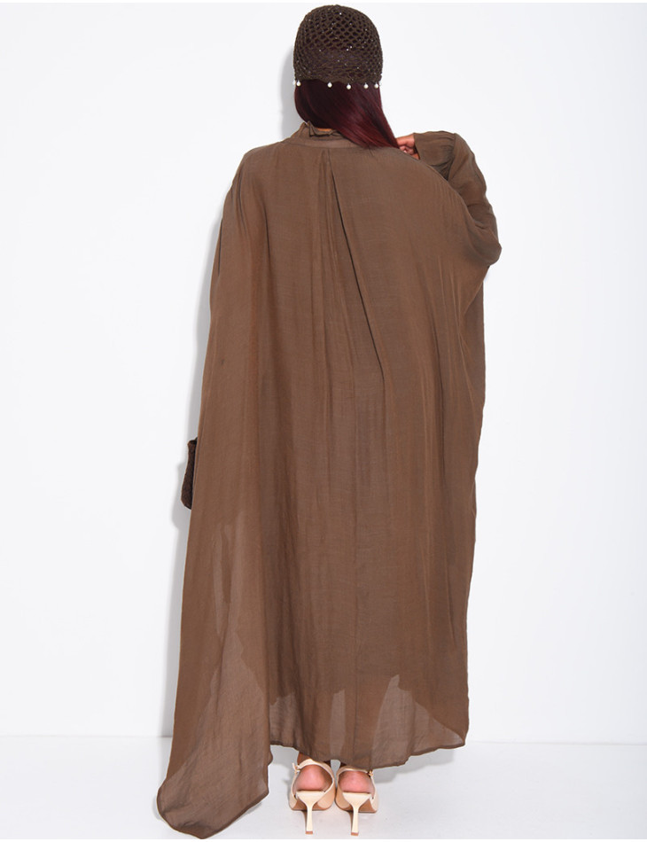 Fließendes, gefüttertes Kleid mit Bindegürtel in der Taille und Plissee-Effekt
