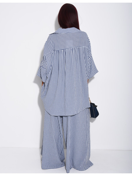 Ensemble chemise ample et pantalon à carreaux vichy