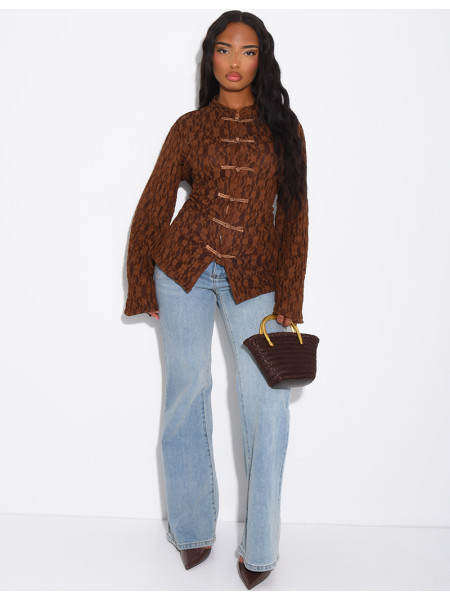 Top manches longues en dentelle doublé et attaches style asiatique