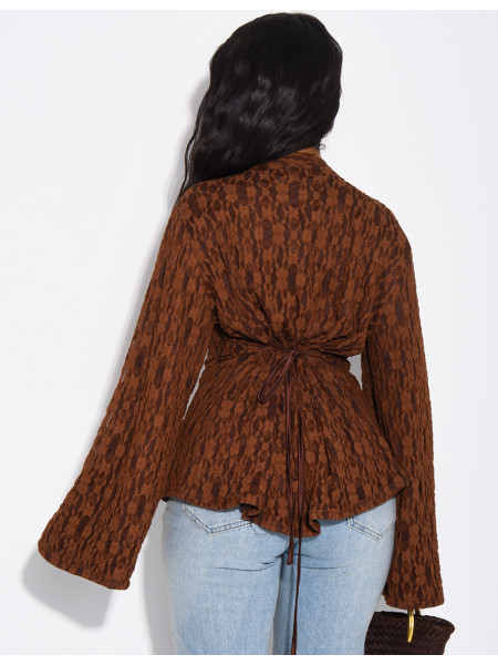 Top manches longues en dentelle doublé et attaches style asiatique