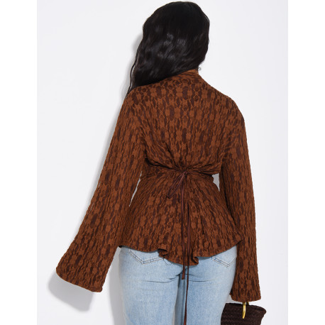Top manches longues en dentelle doublé et attaches style asiatique