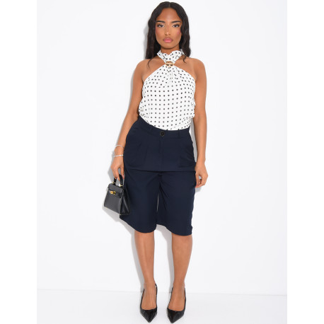 Pleated tailored Bermuda shorts