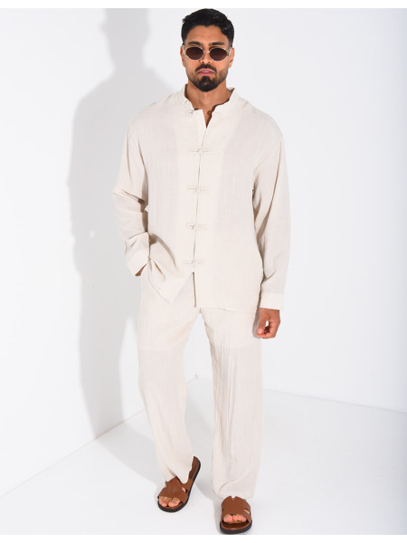 Linen set comprising trousers and a round-neck shirt