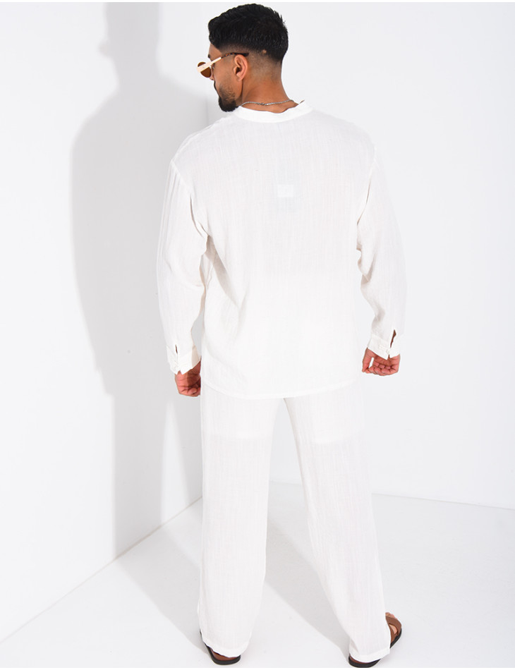 Linen set comprising trousers and a round-neck shirt