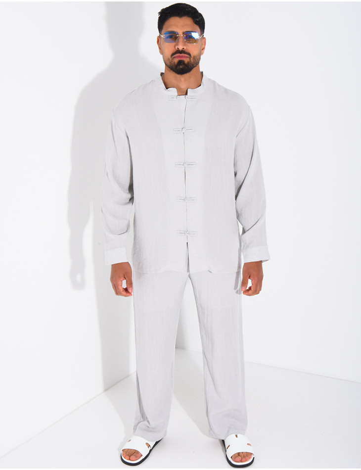 Linen set comprising trousers and a round-neck shirt
