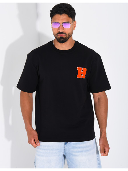 T-shirt avec la lettre H