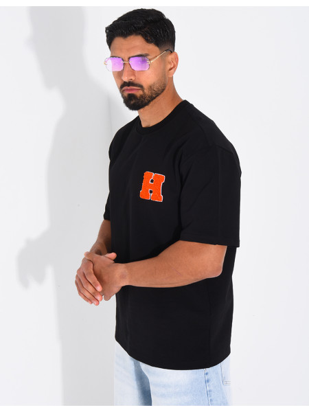 T-shirt avec la lettre H