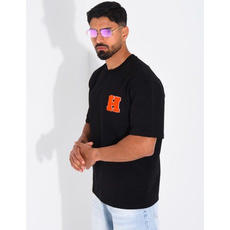T-shirt avec la lettre H