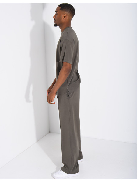 Ensemble pantalon et t-shirt léger