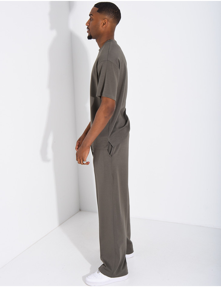 Ensemble pantalon et t-shirt léger