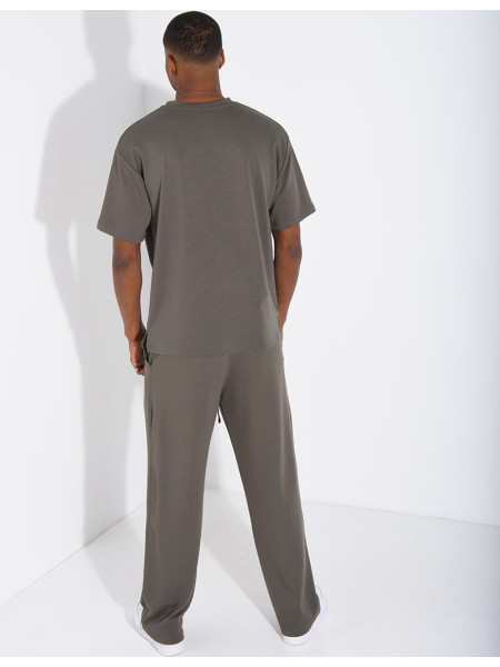 Ensemble pantalon et t-shirt léger