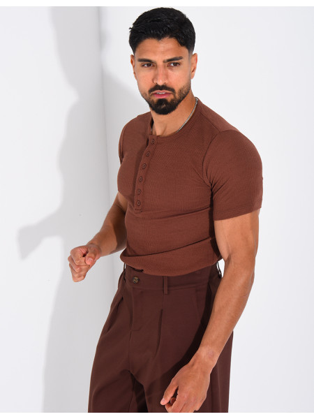 T-shirt texturé à col rond et boutons
