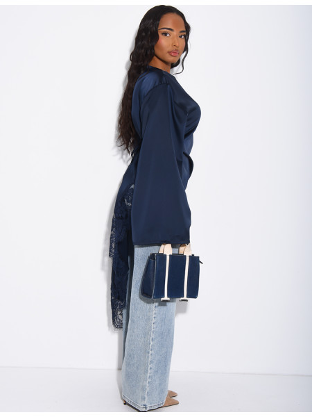 Top long asymétrique en satin à dentelle