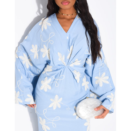 Robe en lin froncée à fleurs brodées