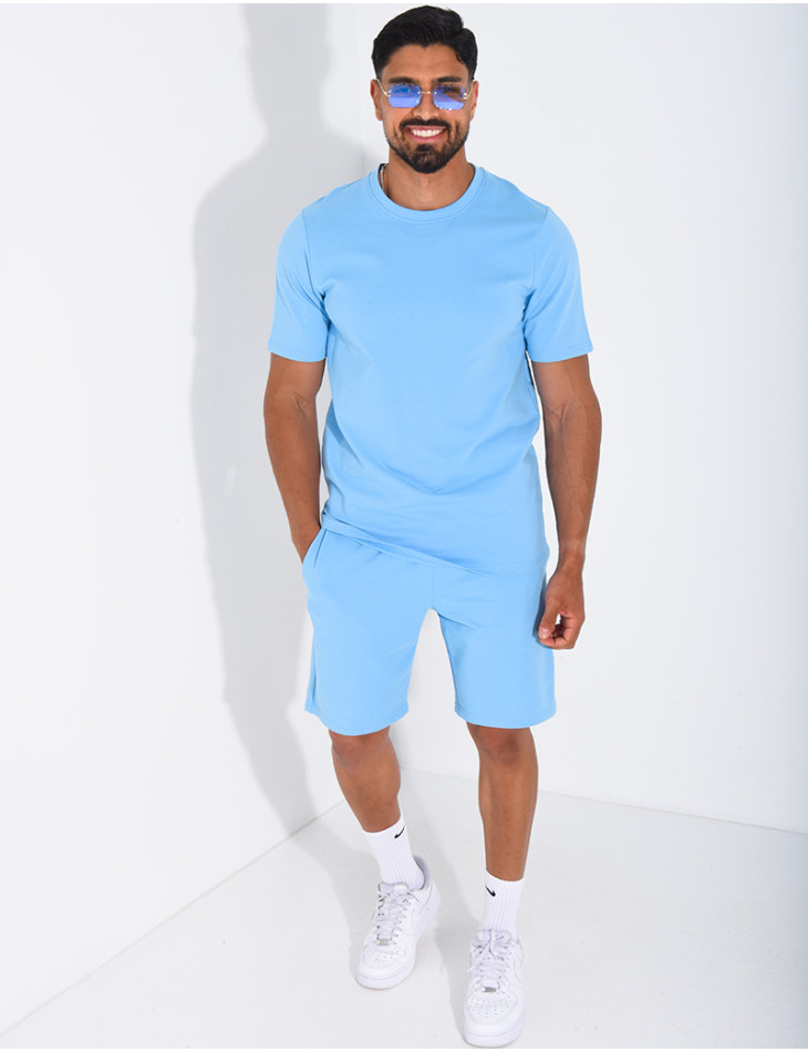 Set aus T-Shirt und Shorts