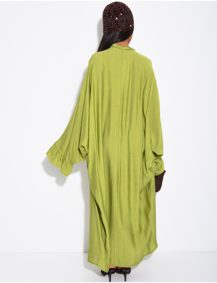 Langes Kleid im Schmetterlingsstil mit gerafftem Effekt