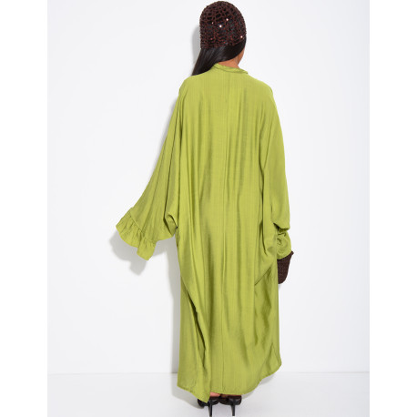 Langes Kleid im Schmetterlingsstil mit gerafftem Effekt