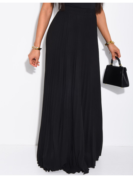 Very long pleated skirt