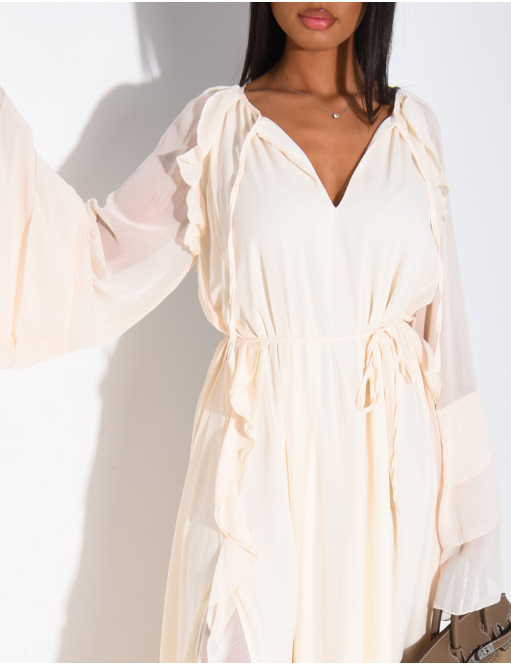 Robe longue en voile à volants