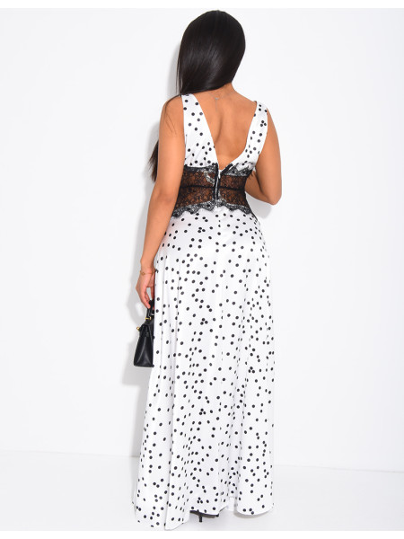 Robe longue en satin à pois et empiècement en dentelle