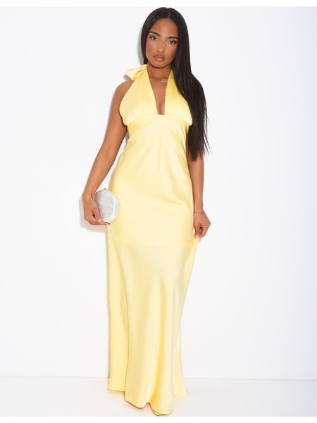 Robe longue en satin dos nu