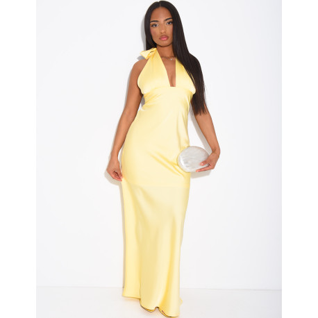 Robe longue en satin dos nu