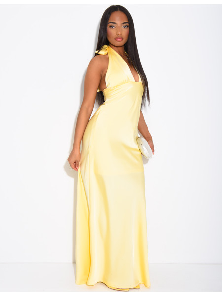 Robe longue en satin dos nu