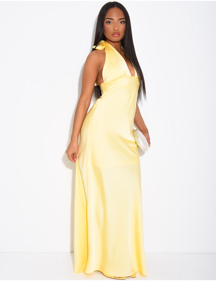 Robe longue en satin dos nu