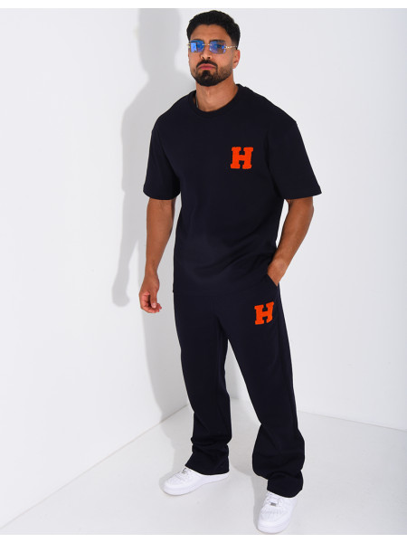 Ensemble pantalon et t-shirt avec la lettre H