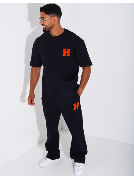 Ensemble pantalon et t-shirt avec la lettre H