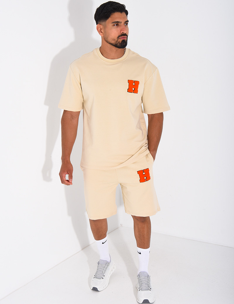 Ensemble short et t-shirt...