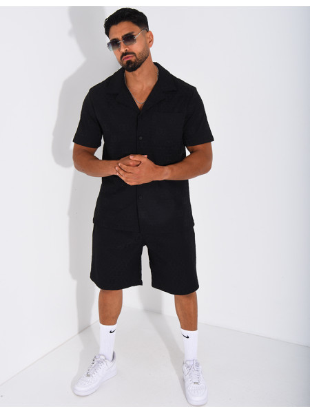 Ensemble short et chemise à motifs en relief