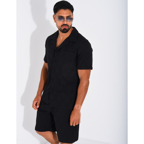 Ensemble short et chemise à motifs en relief