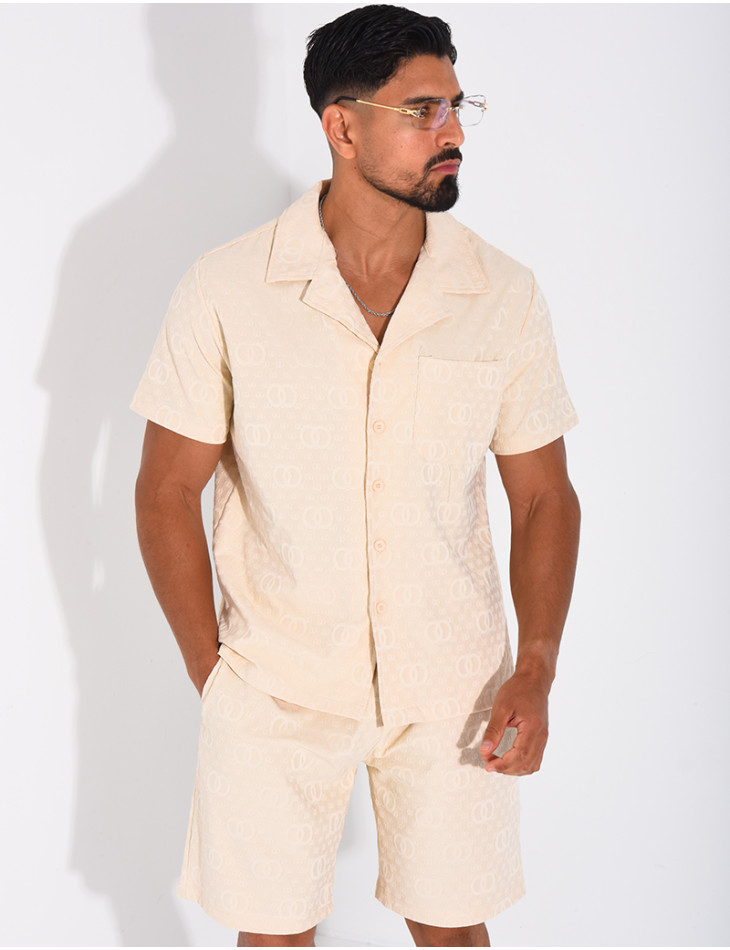 Ensemble short et chemise à motifs en relief