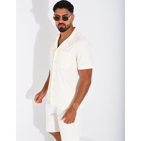 Ensemble short et chemise à motifs en relief