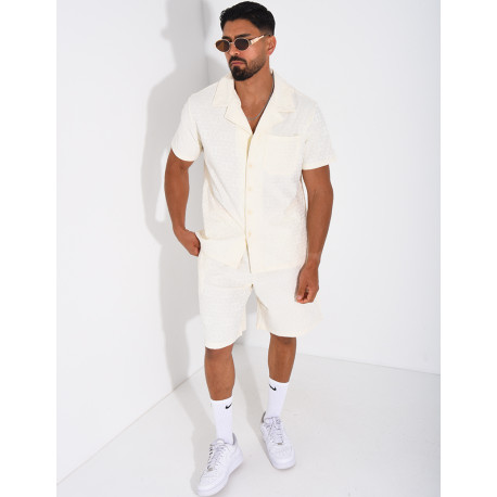 Ensemble short et chemise à motifs en relief