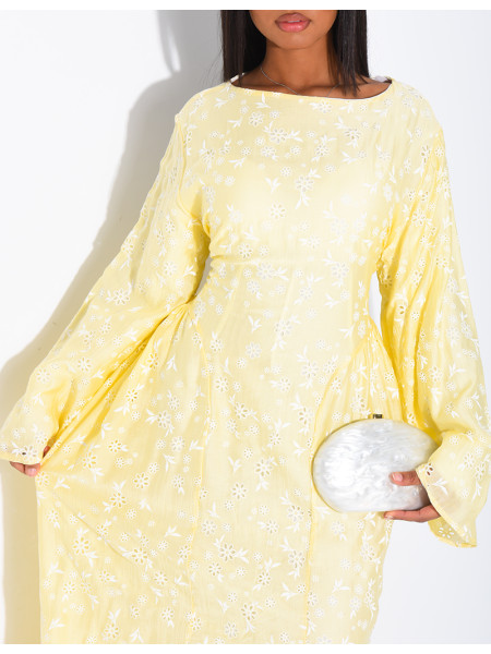 Robe longue doublée à motifs fleurs brodées