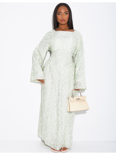 Robe longue doublée à motifs fleurs brodées
