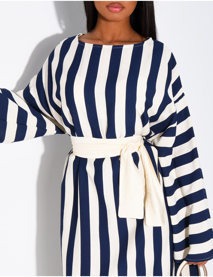 Robe effet lin à rayures avec ceinture large
