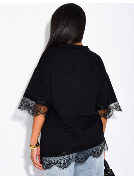Ribbed T-shirt with lace trim