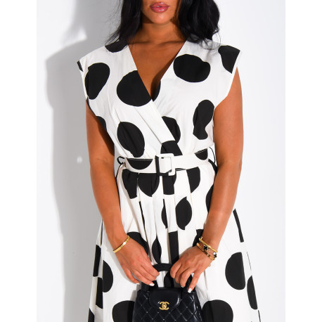 Sleeveless polka-dot dress with matching belt