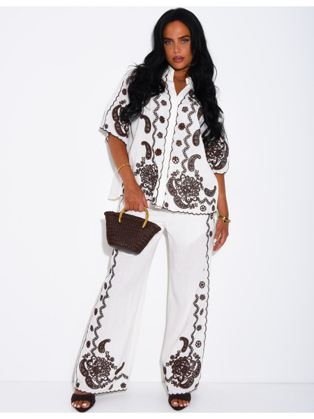 Cotton and linen set with embroidered pants and shirt