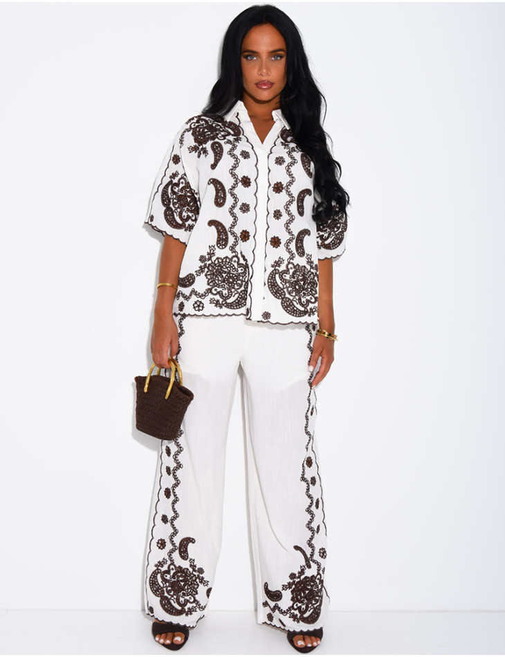 Cotton and linen set with embroidered pants and shirt