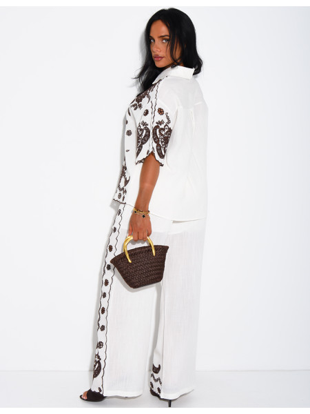 Cotton and linen set with embroidered pants and shirt