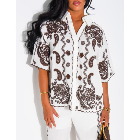 Cotton and linen set with embroidered pants and shirt