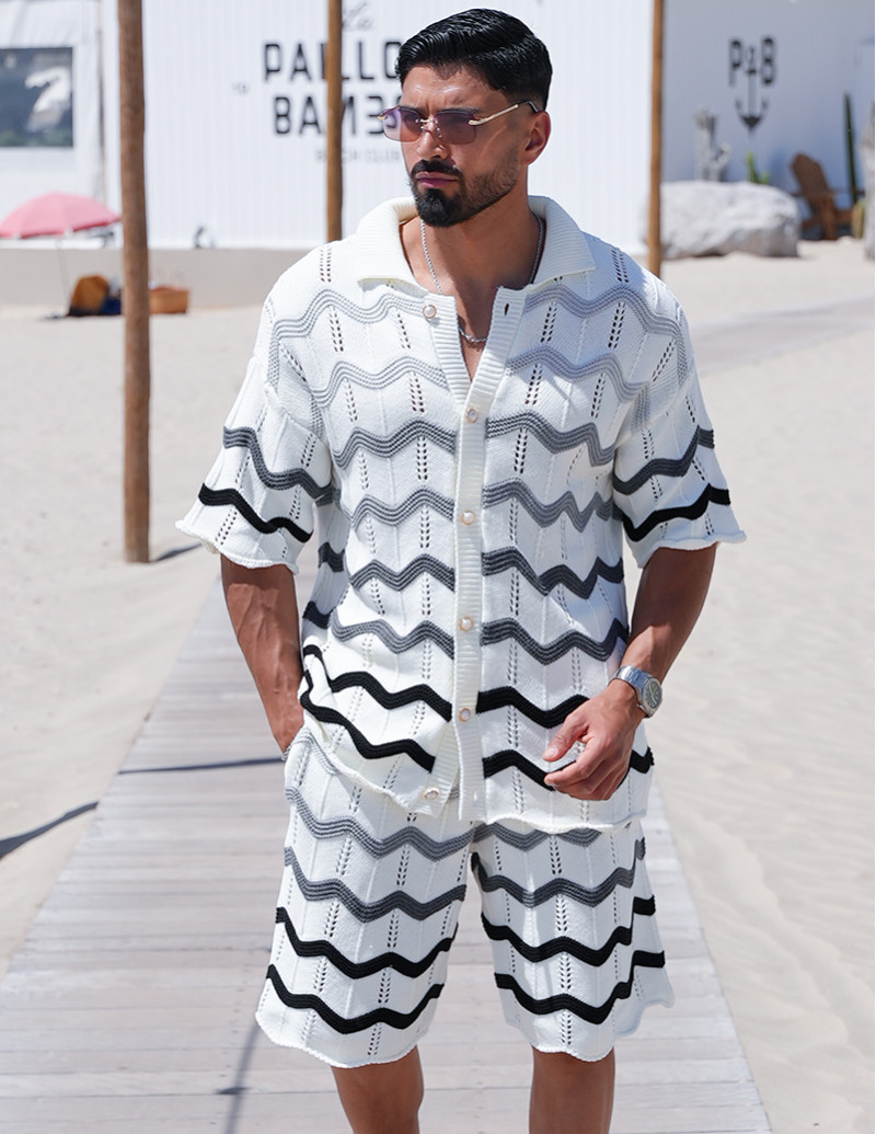 Ensemble ajouré à motifs...