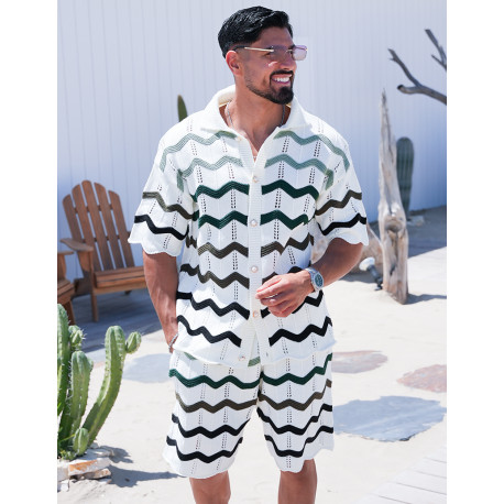 Ensemble ajouré à motifs vagues short et chemise à boutons perles