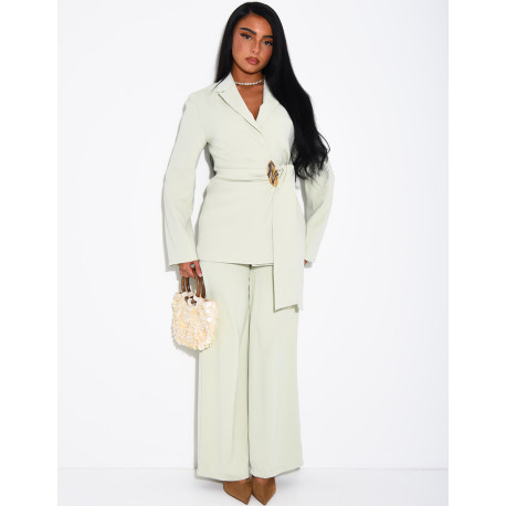Hosenanzug-Set aus Hose und Blazer zum Binden mit goldener Brosche